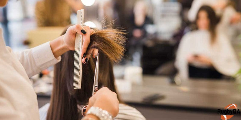 Key factors to consider when choosing hair salon liability insurance include